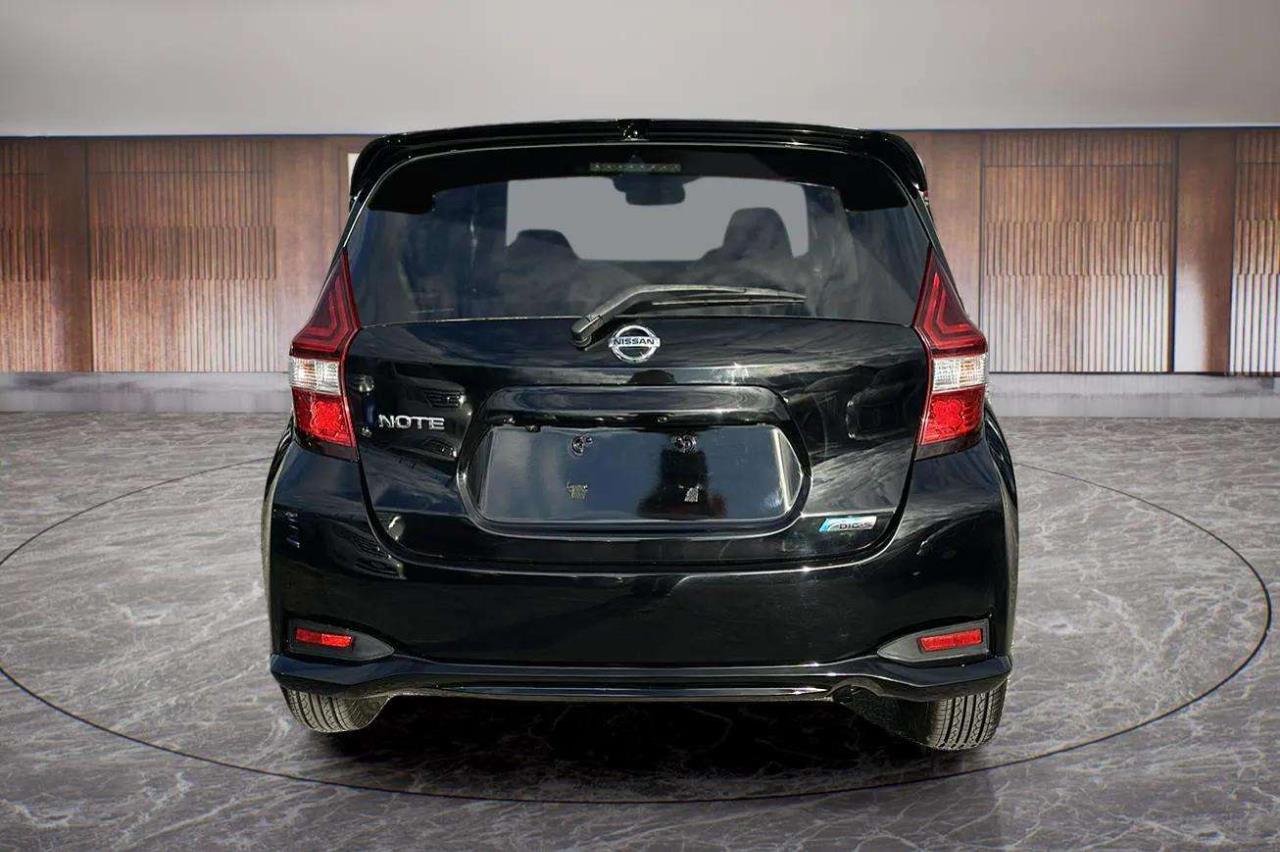 2016 Nissan Note thumbnail