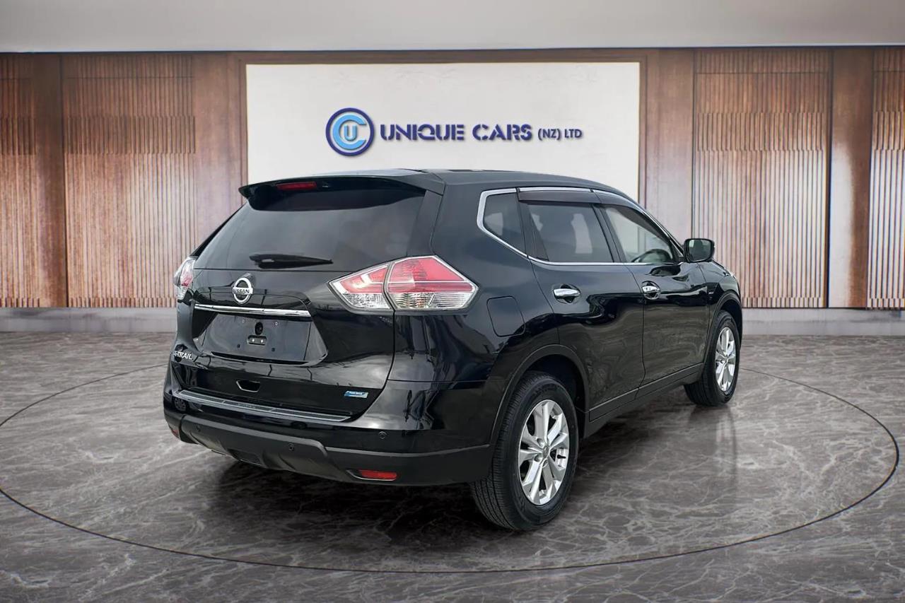 2014 Nissan X-Trail thumbnail