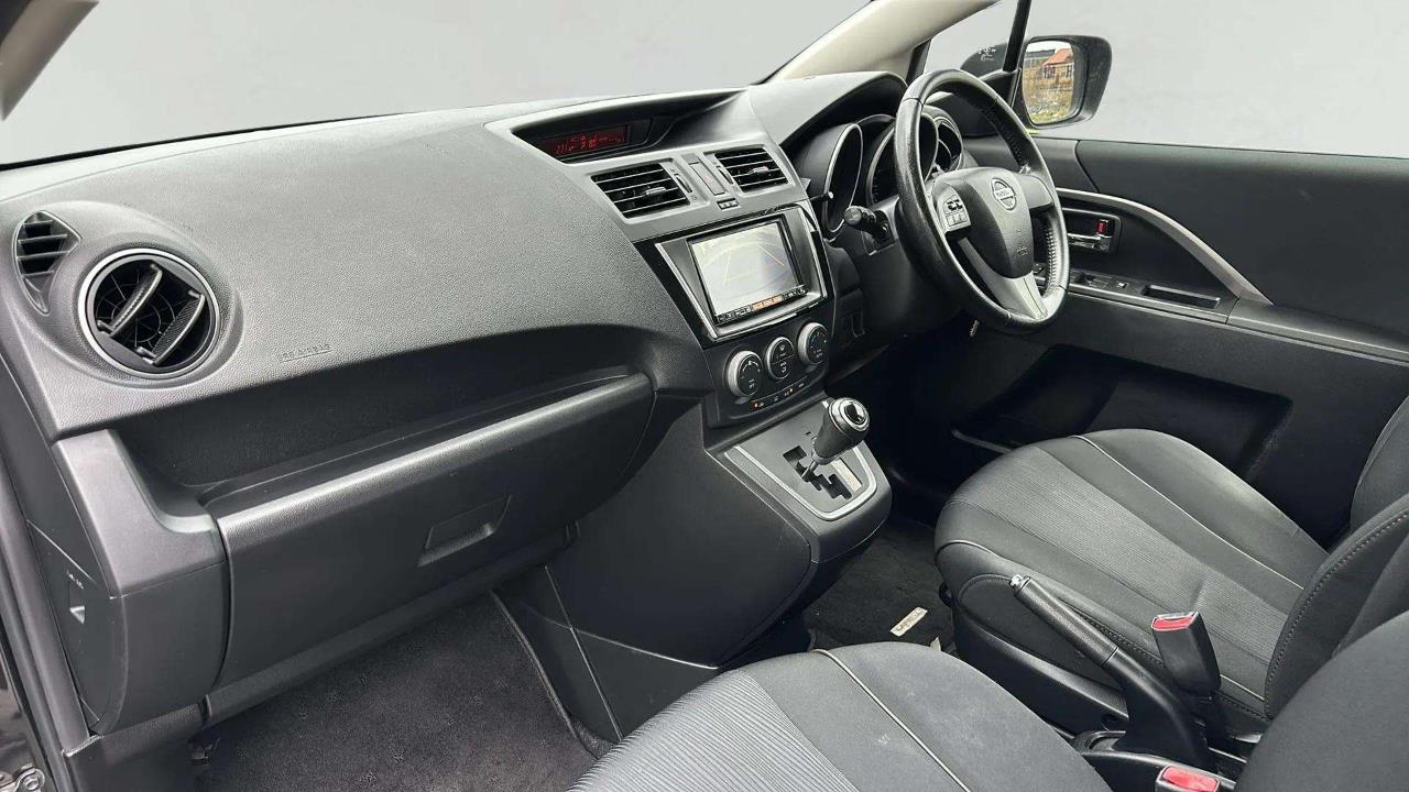 2015 Nissan Lafesta thumbnail