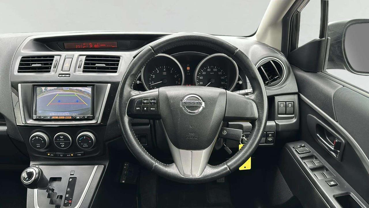 2015 Nissan Lafesta thumbnail