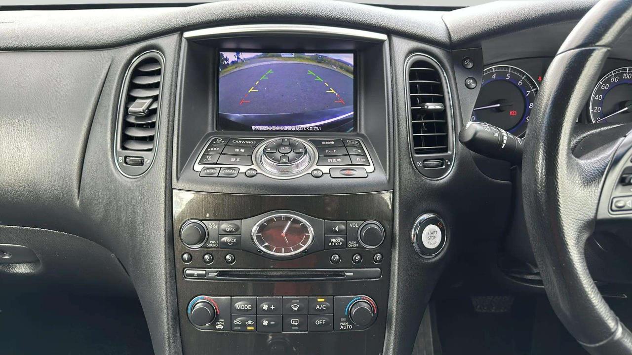 2012 Nissan Skyline thumbnail