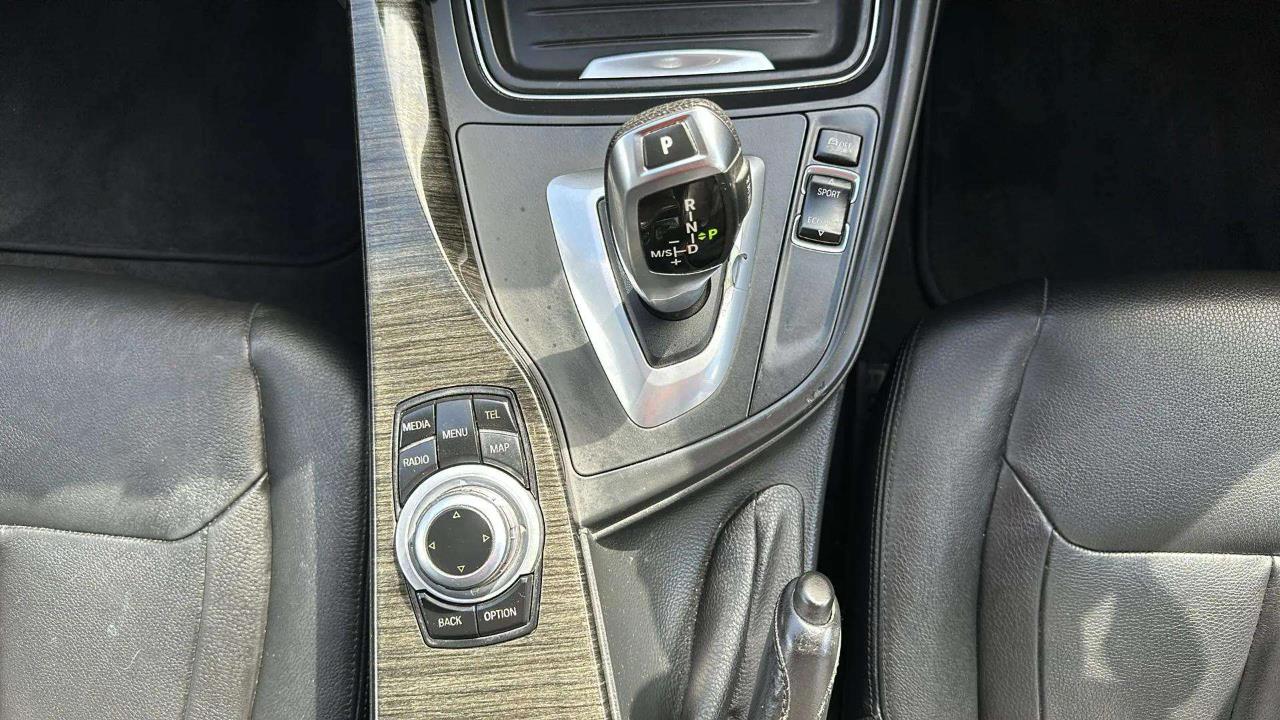 2013 BMW 320D thumbnail