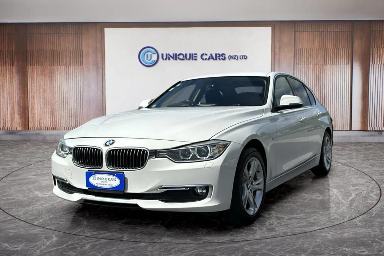 2013 BMW 320D thumbnail