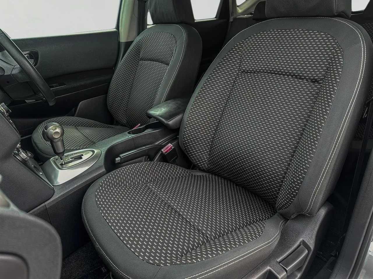 2007 Nissan Dualis thumbnail