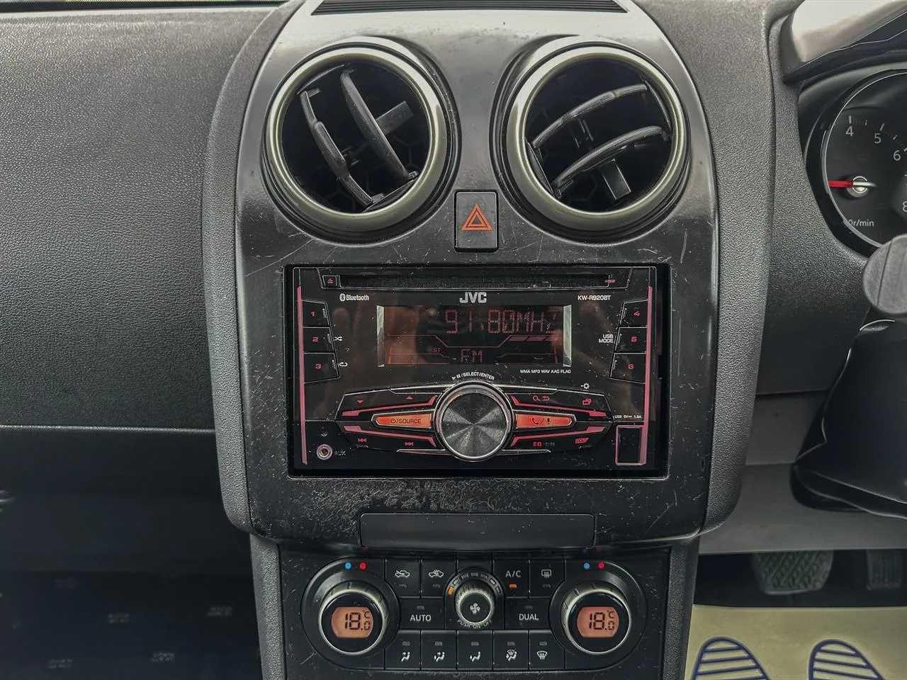 2007 Nissan Dualis thumbnail