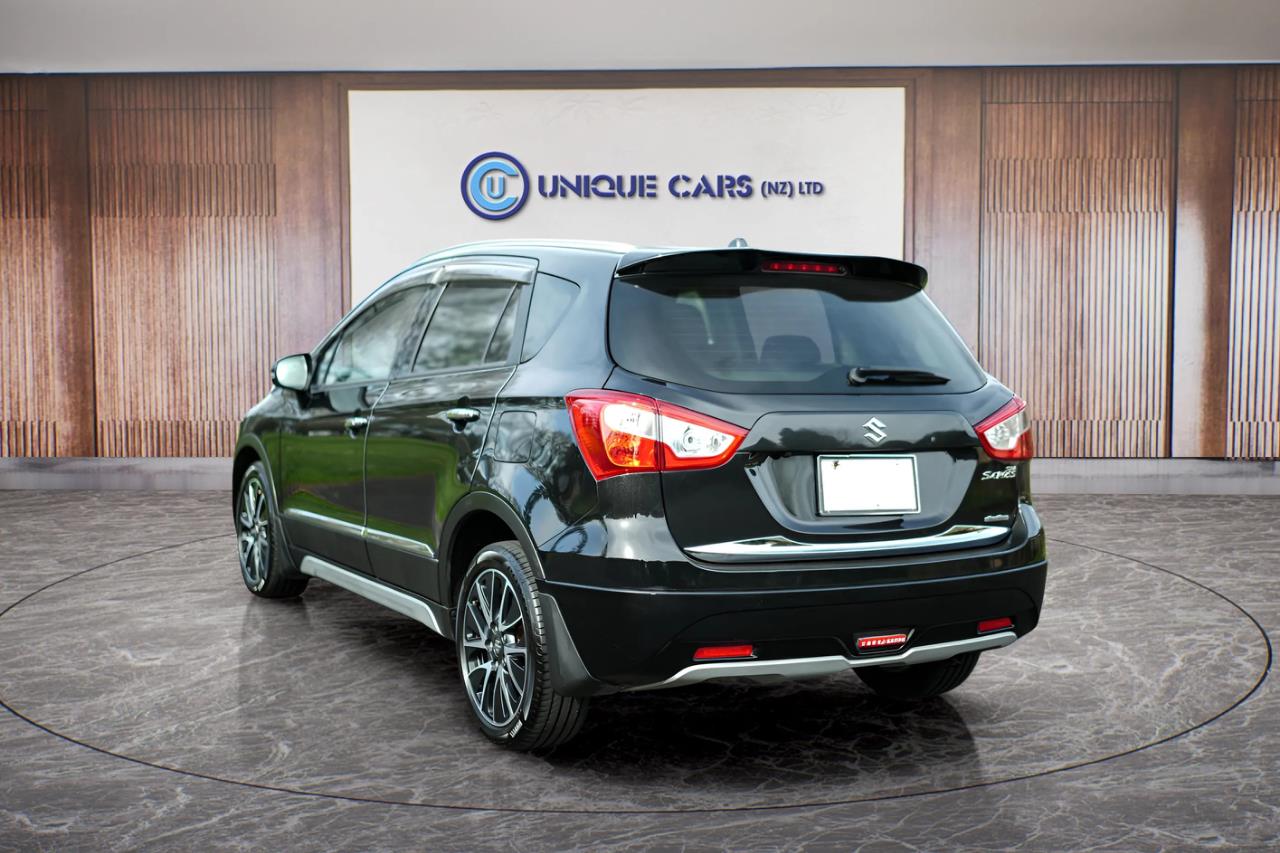 2015 Suzuki SX4 thumbnail