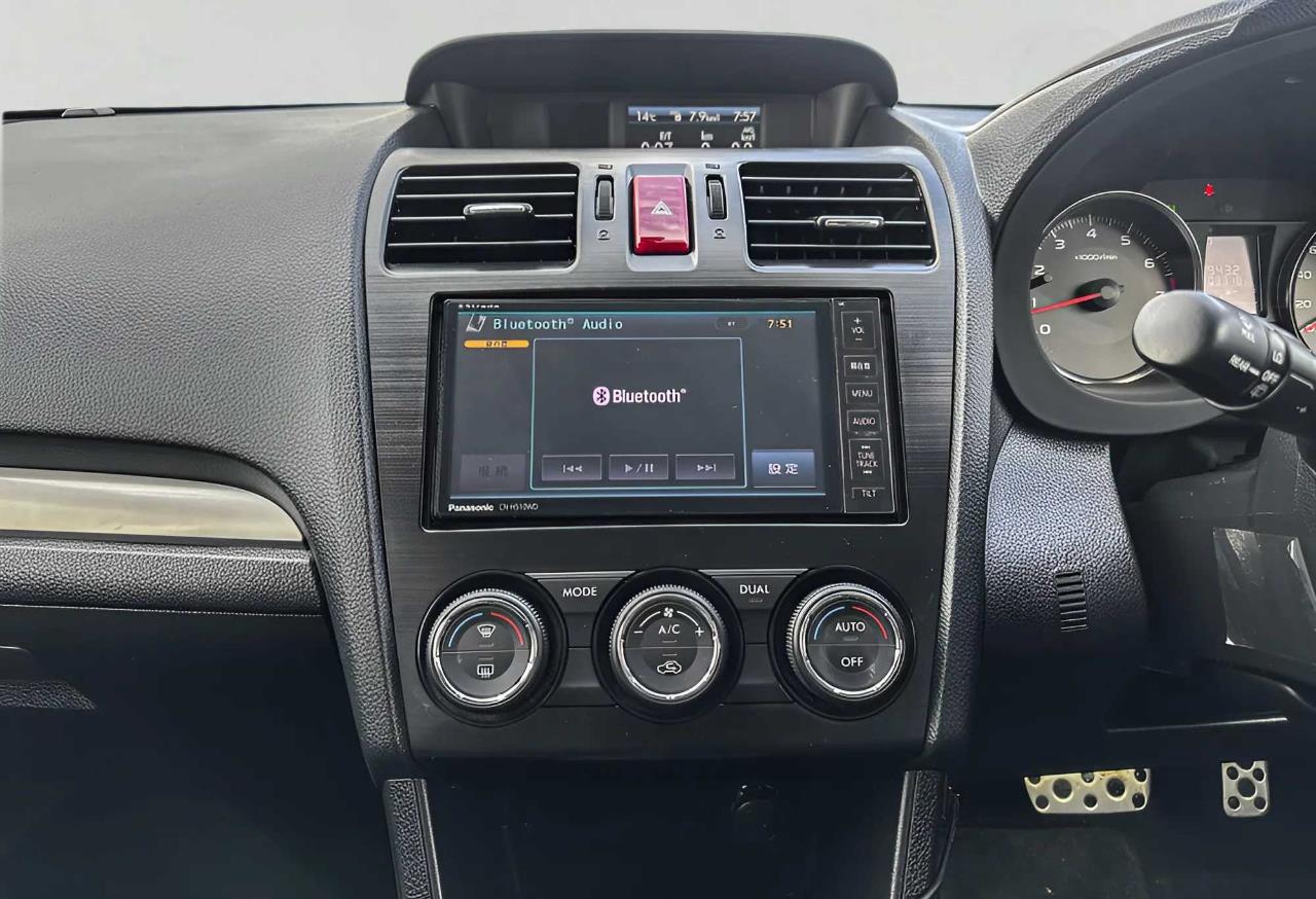 2013 Subaru XV thumbnail