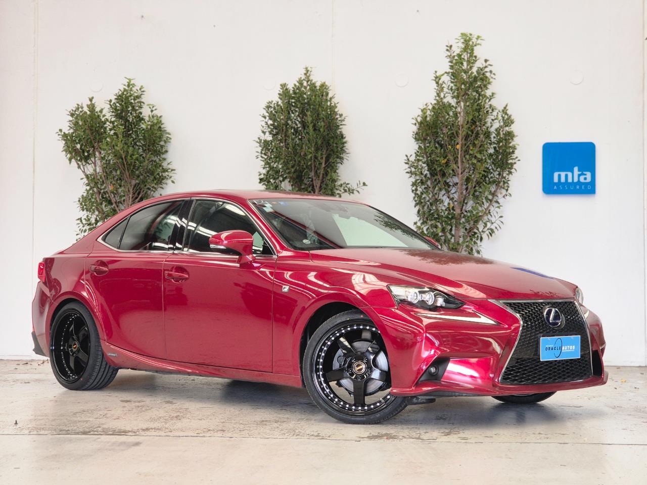 2014 Lexus IS thumbnail