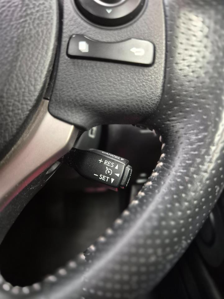2014 Lexus IS thumbnail