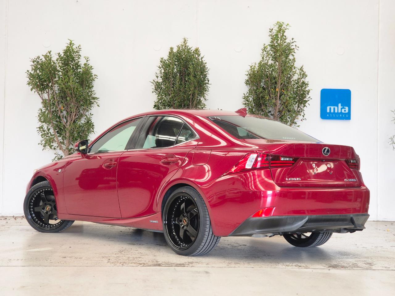 2014 Lexus IS thumbnail