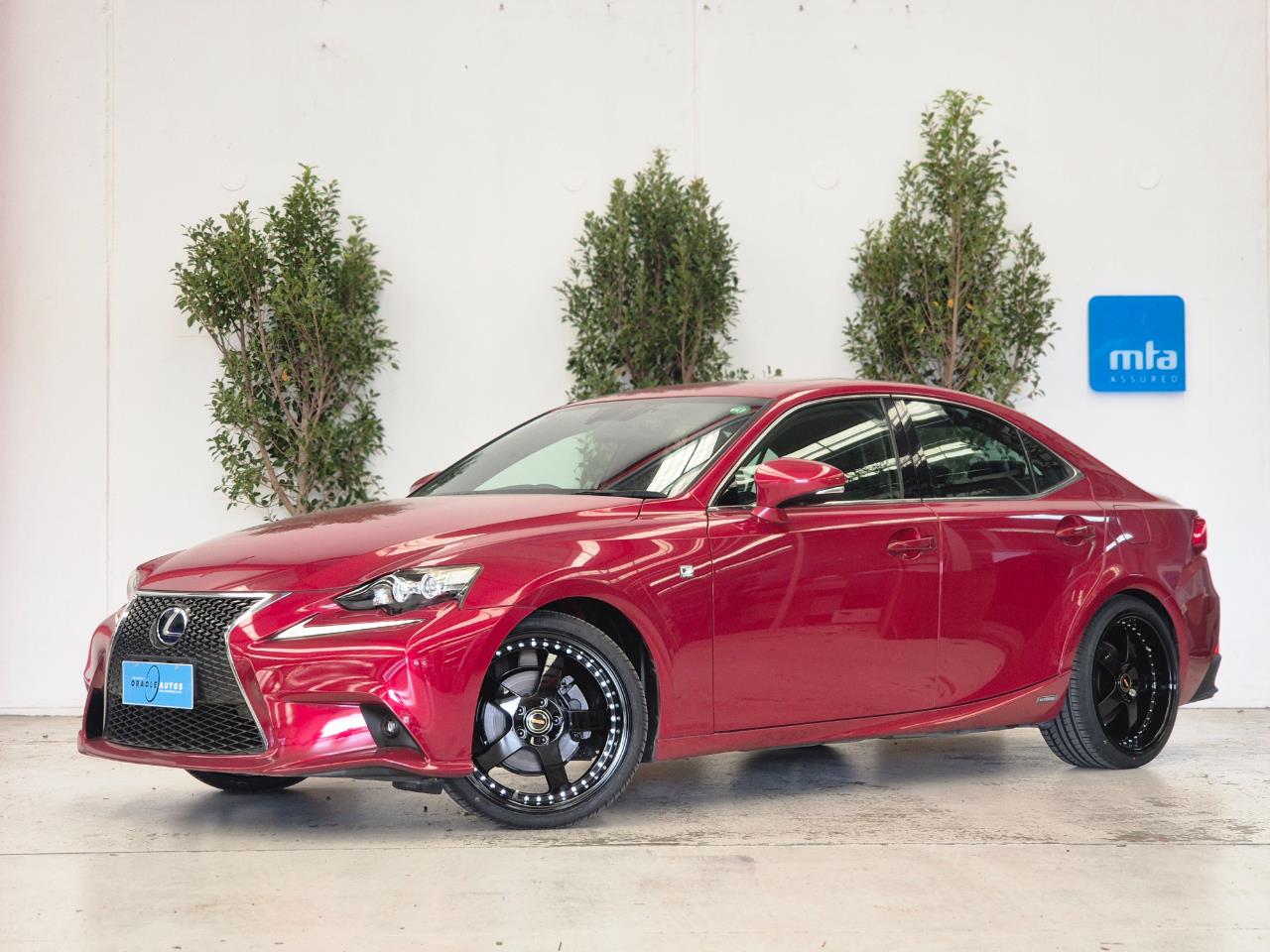2014 Lexus IS thumbnail