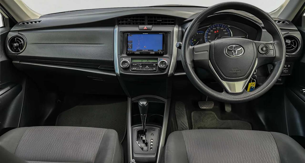 2017 Toyota Corolla thumbnail