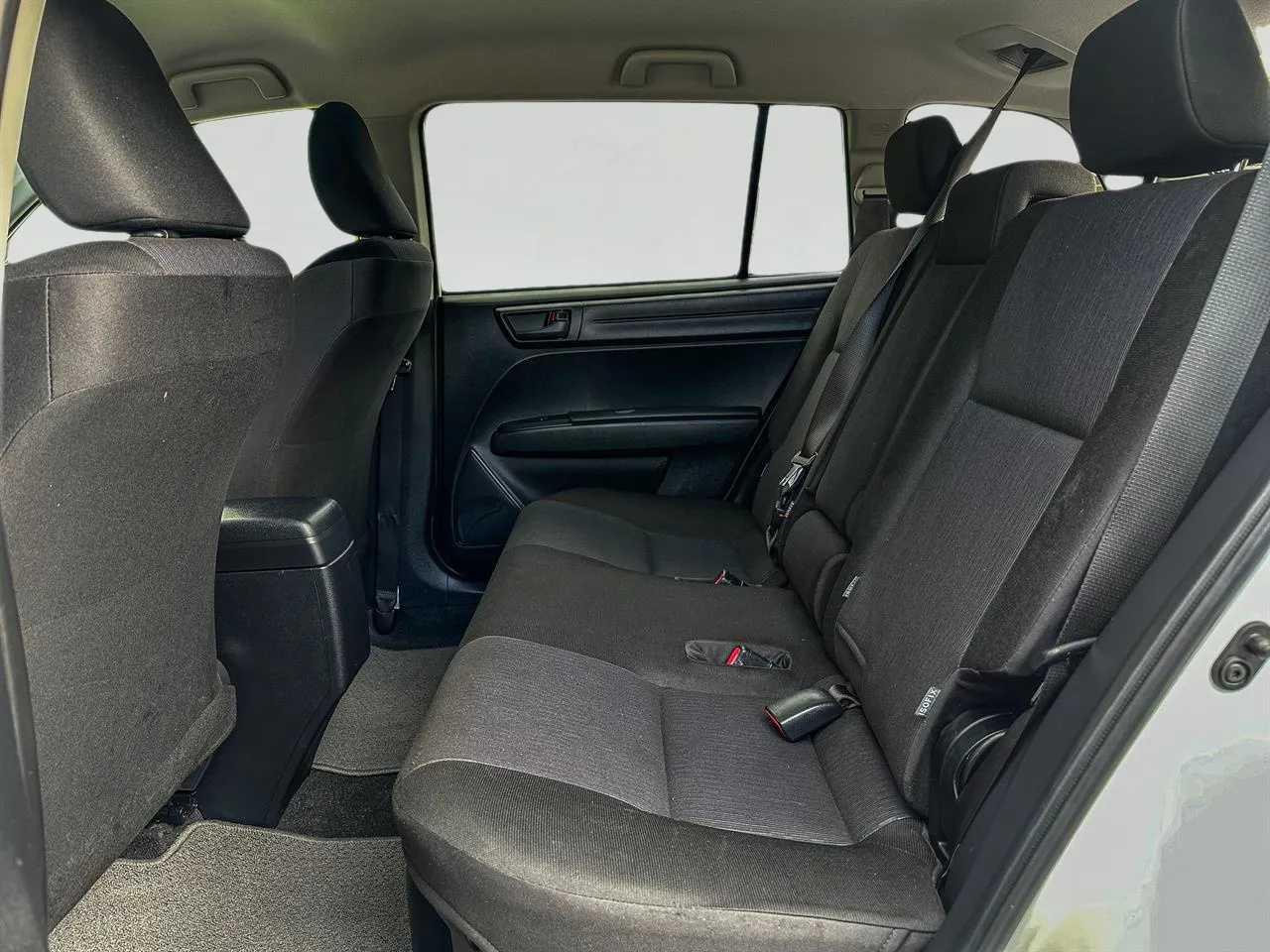 2017 Toyota Corolla thumbnail
