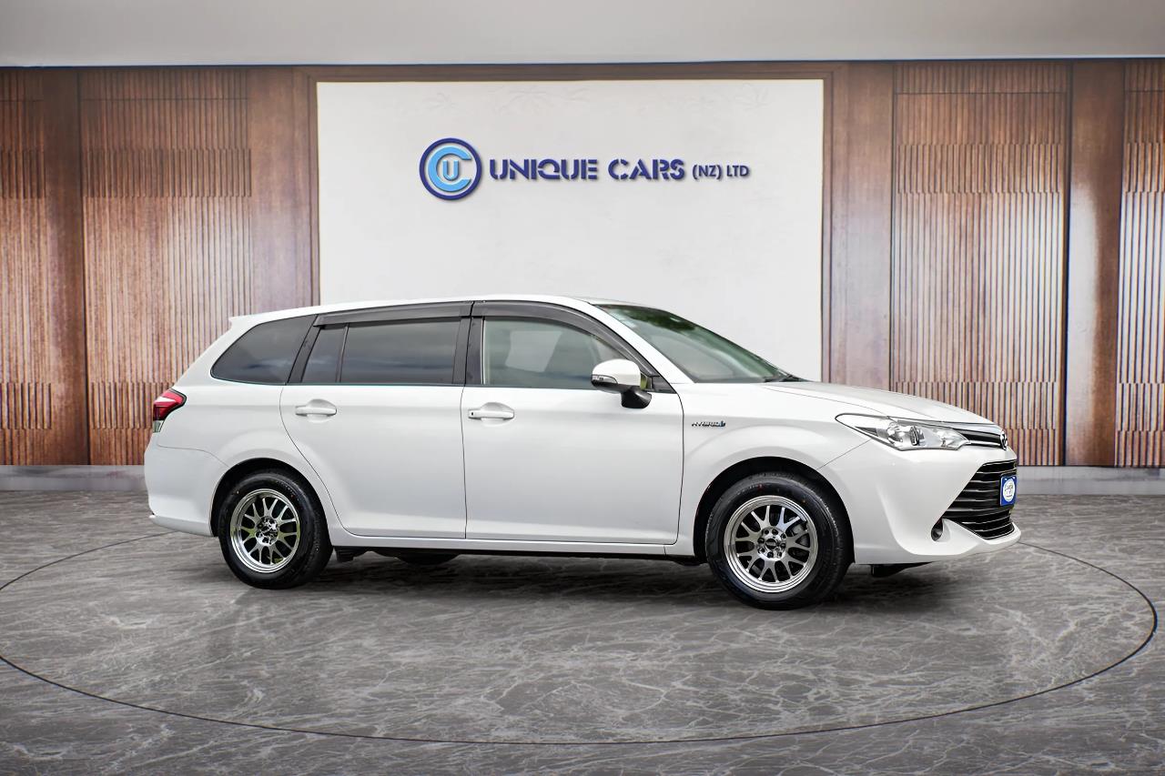 2017 Toyota Corolla thumbnail