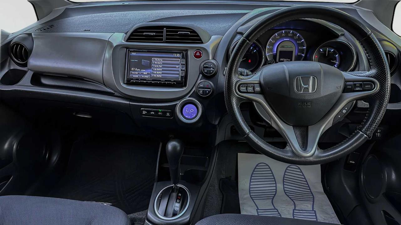 2012 Honda Fit thumbnail