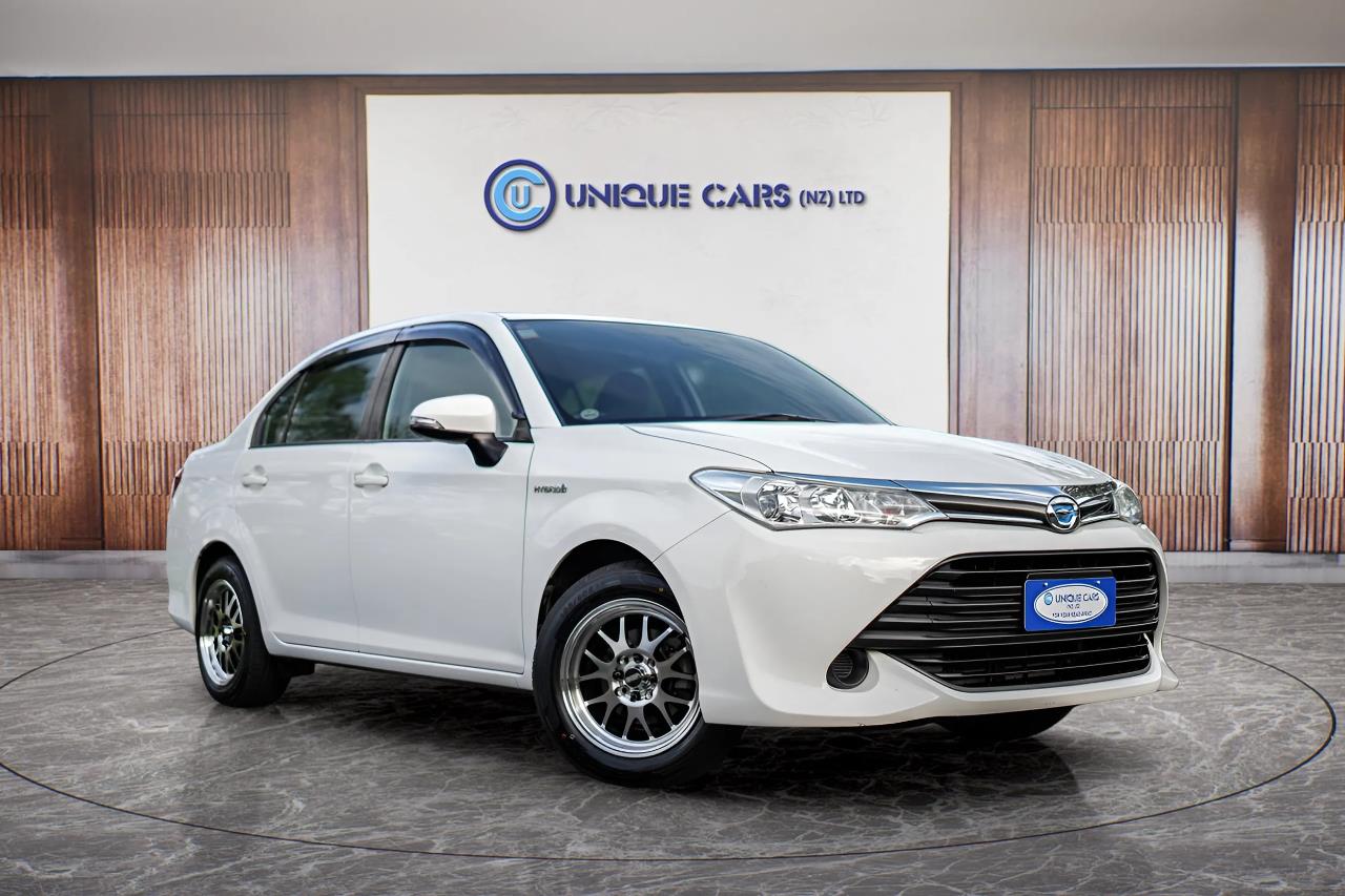 2017 Toyota Corolla thumbnail