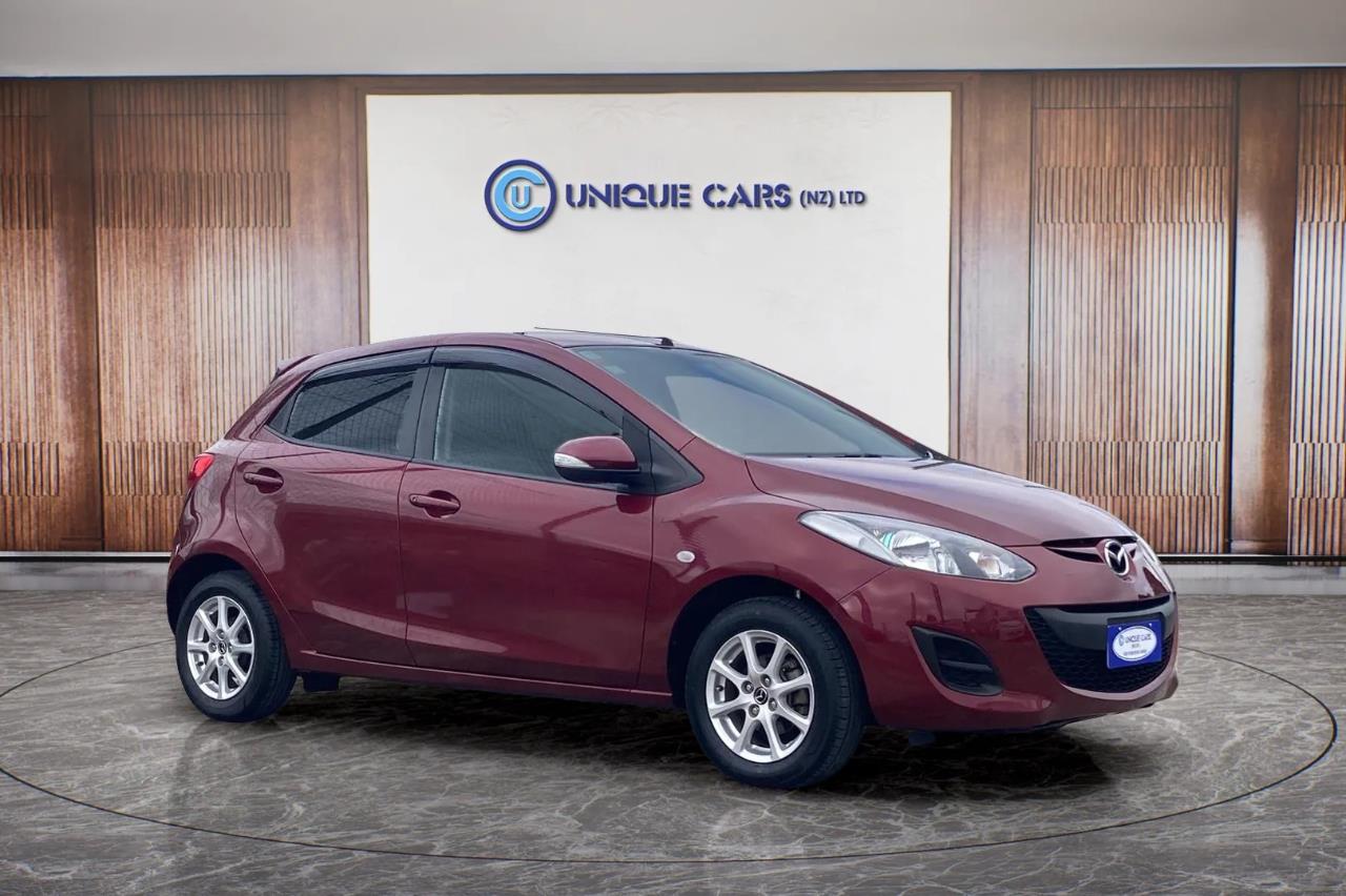 2012 Mazda Demio thumbnail