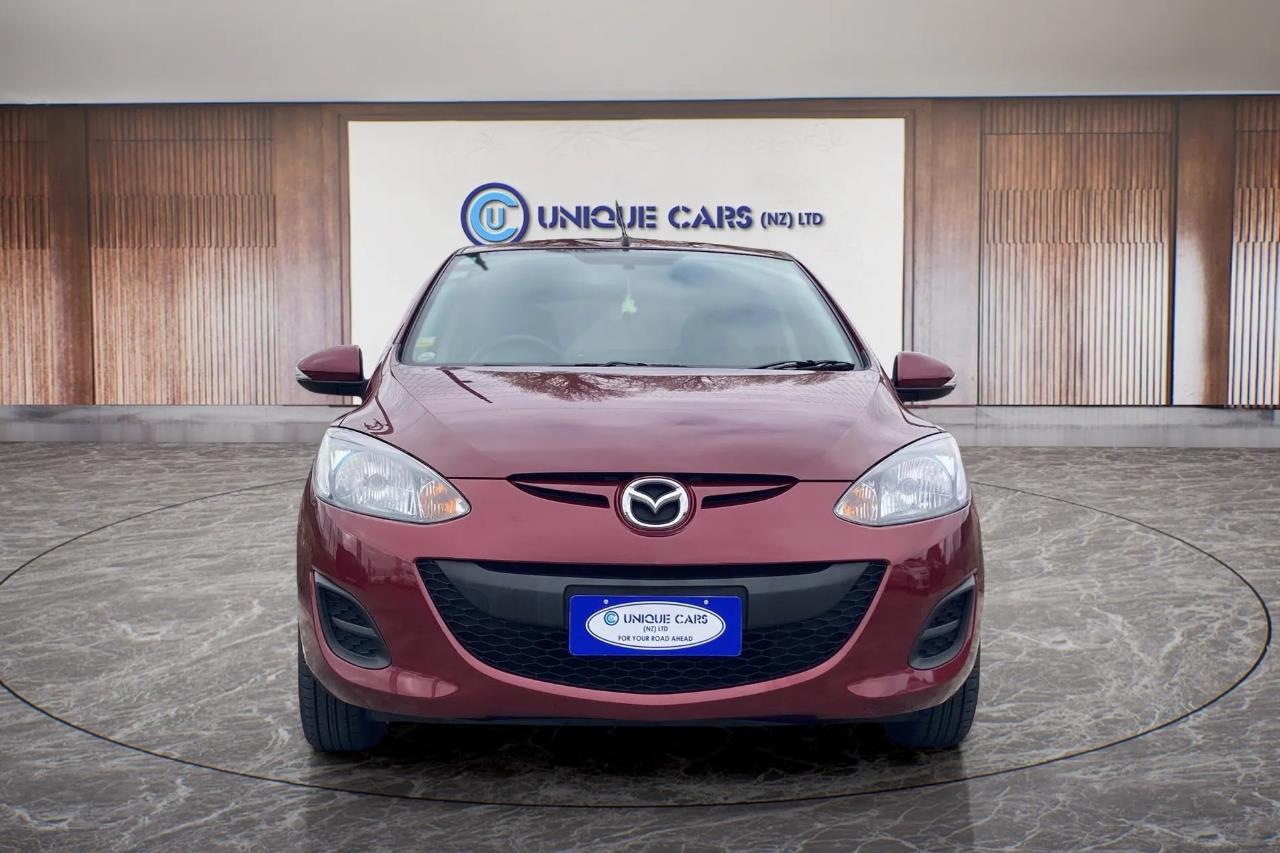 2012 Mazda Demio thumbnail