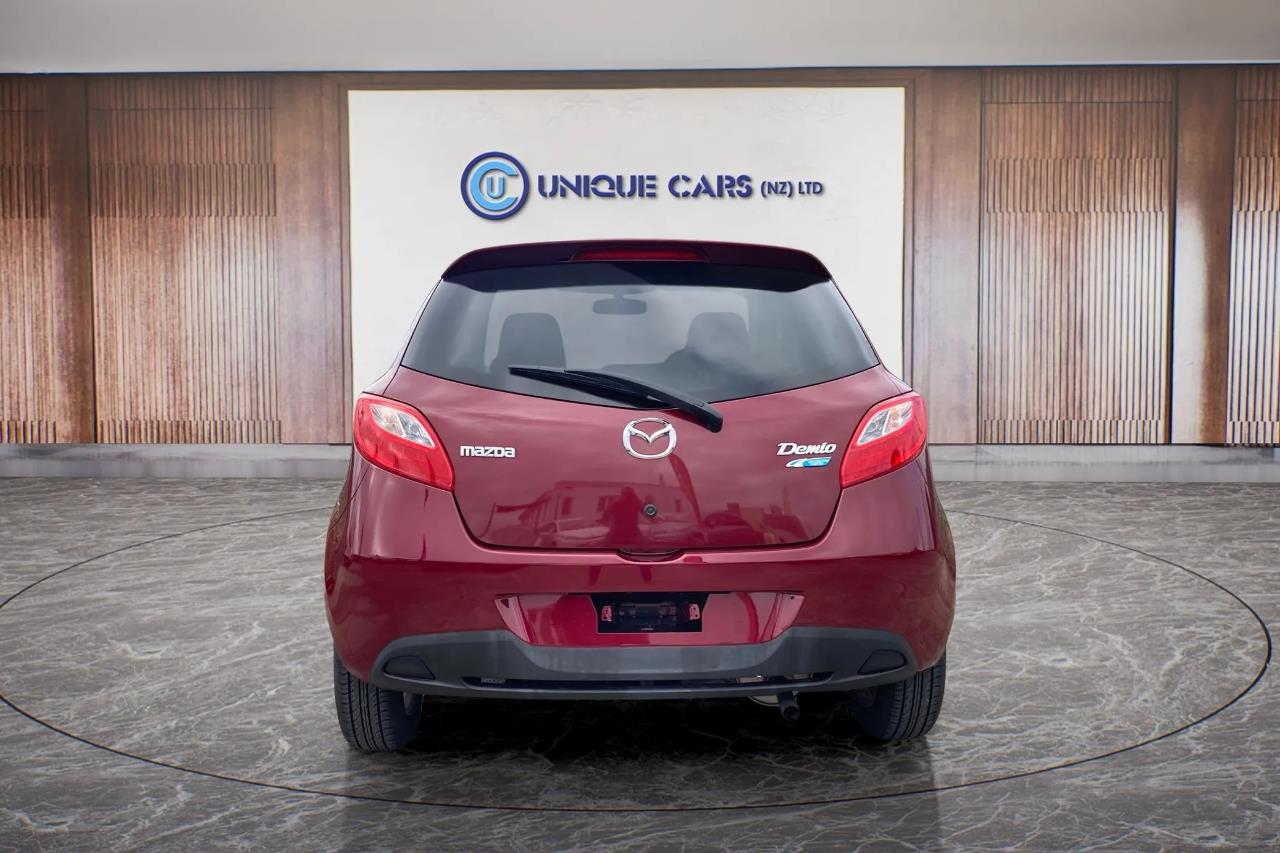 2012 Mazda Demio thumbnail