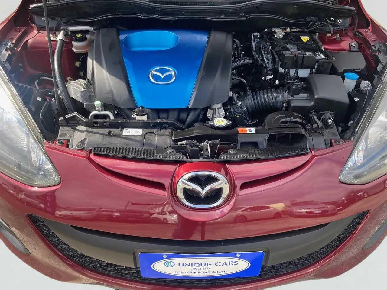 2012 Mazda Demio thumbnail