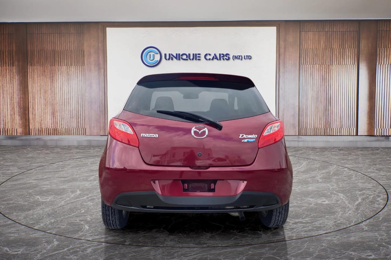 2012 Mazda Demio thumbnail