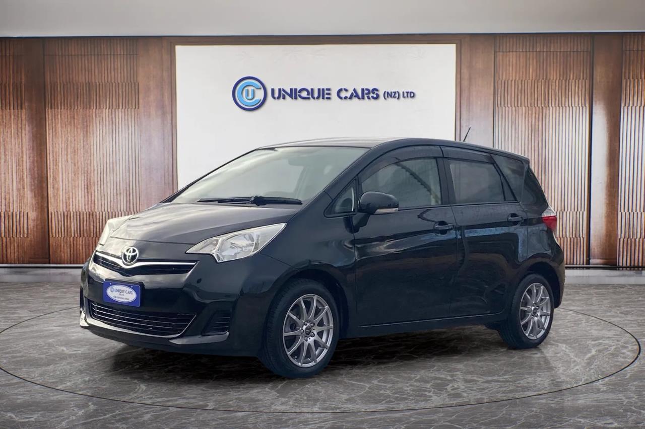 2012 Toyota Ractis thumbnail