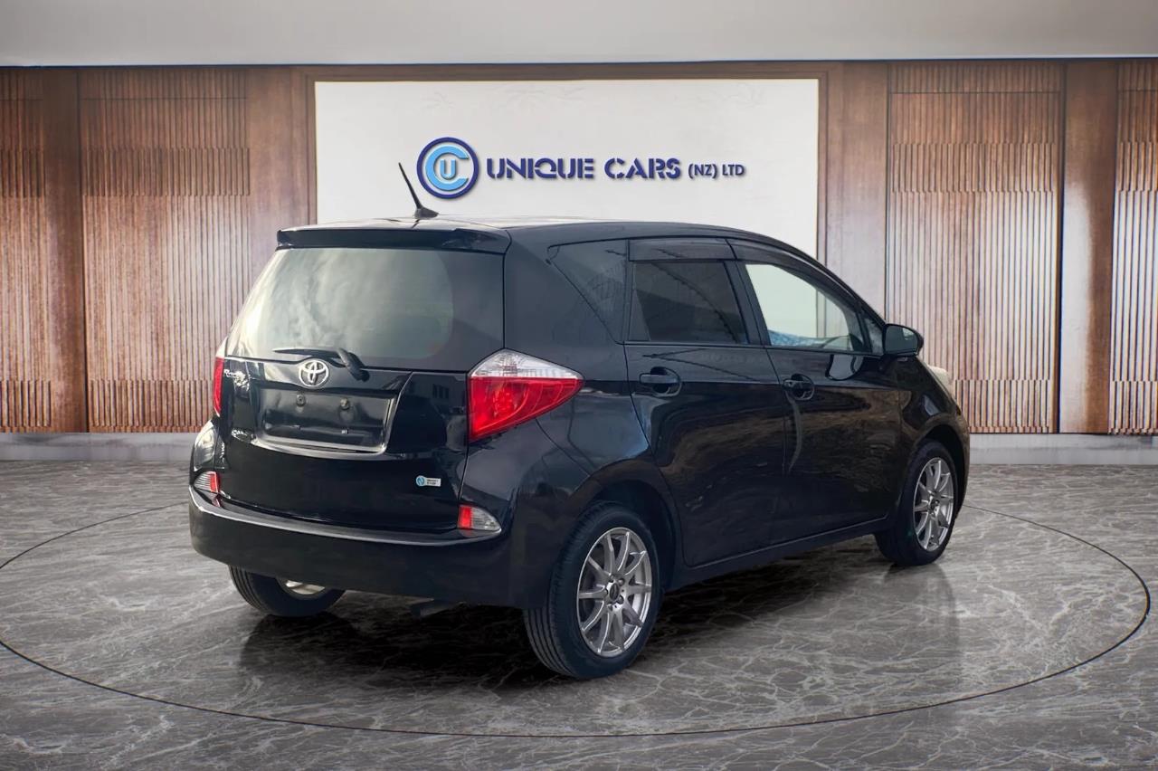 2012 Toyota Ractis thumbnail