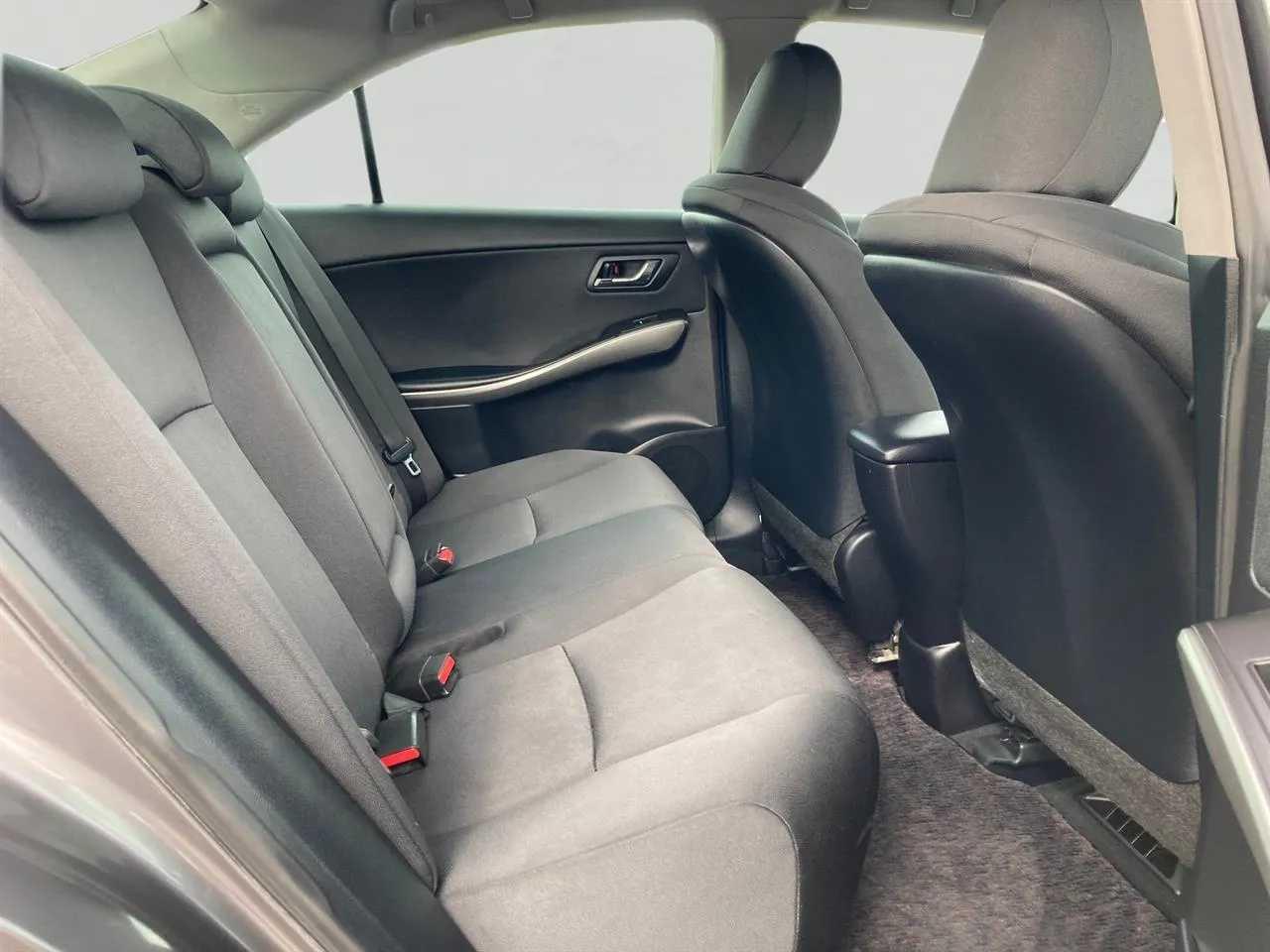 2012 Toyota Sai thumbnail