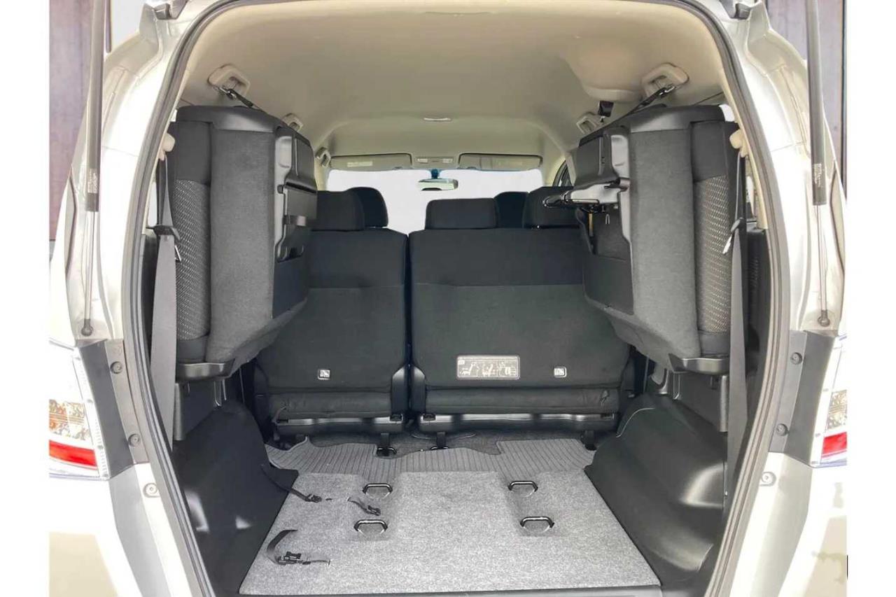 2012 Honda Freed thumbnail