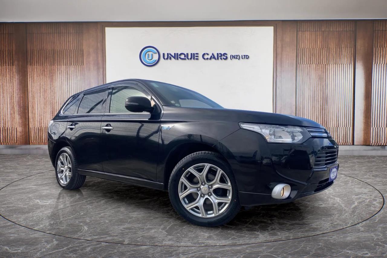 2013 Mitsubishi Outlander thumbnail