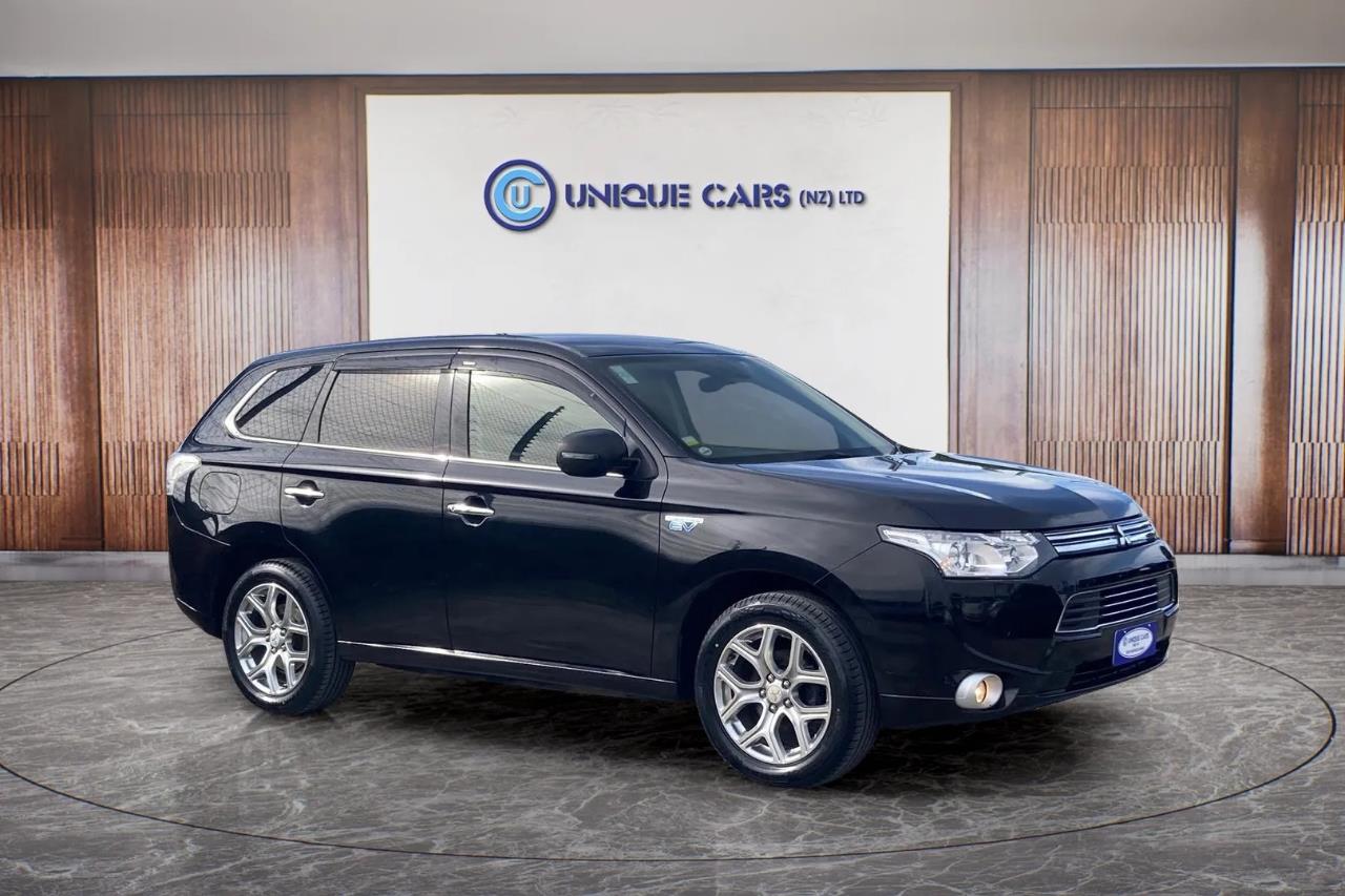 2013 Mitsubishi Outlander thumbnail