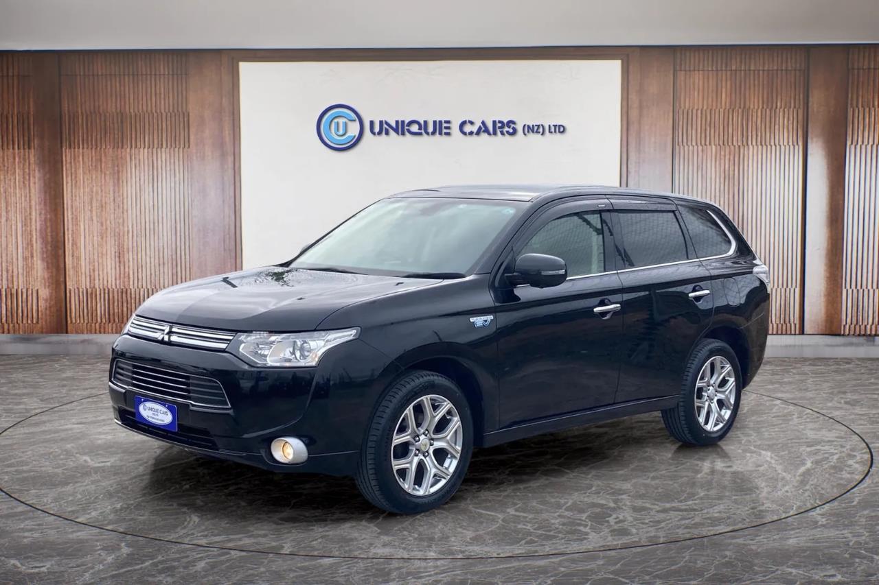 2013 Mitsubishi Outlander thumbnail