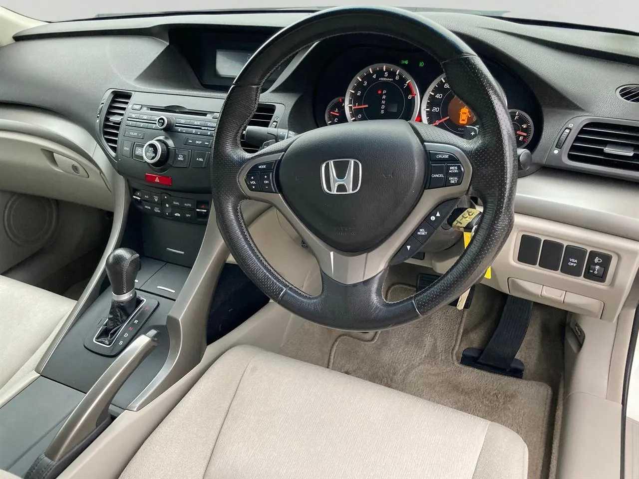 2008 Honda Accord thumbnail