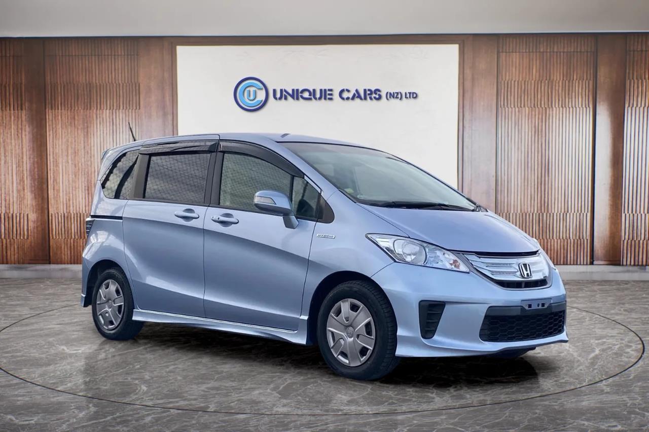 2013 Honda Freed thumbnail