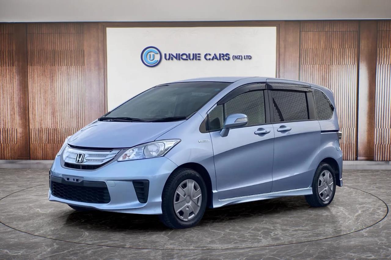 2013 Honda Freed thumbnail