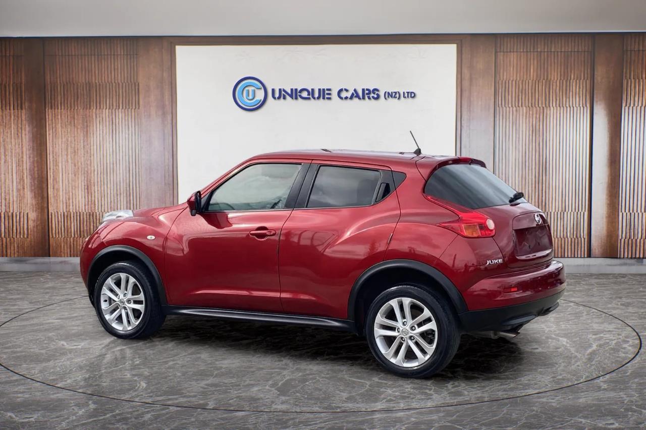 2011 Nissan Juke thumbnail