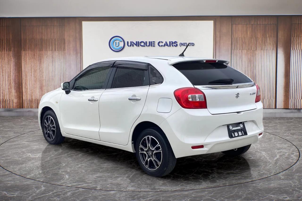 2016 Suzuki Baleno thumbnail