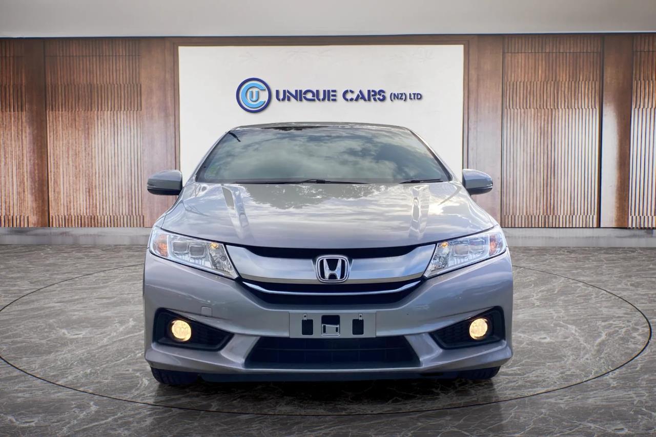 2015 Honda Grace thumbnail