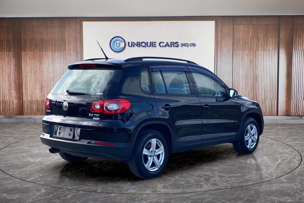 2010 Volkswagen Tiguan thumbnail