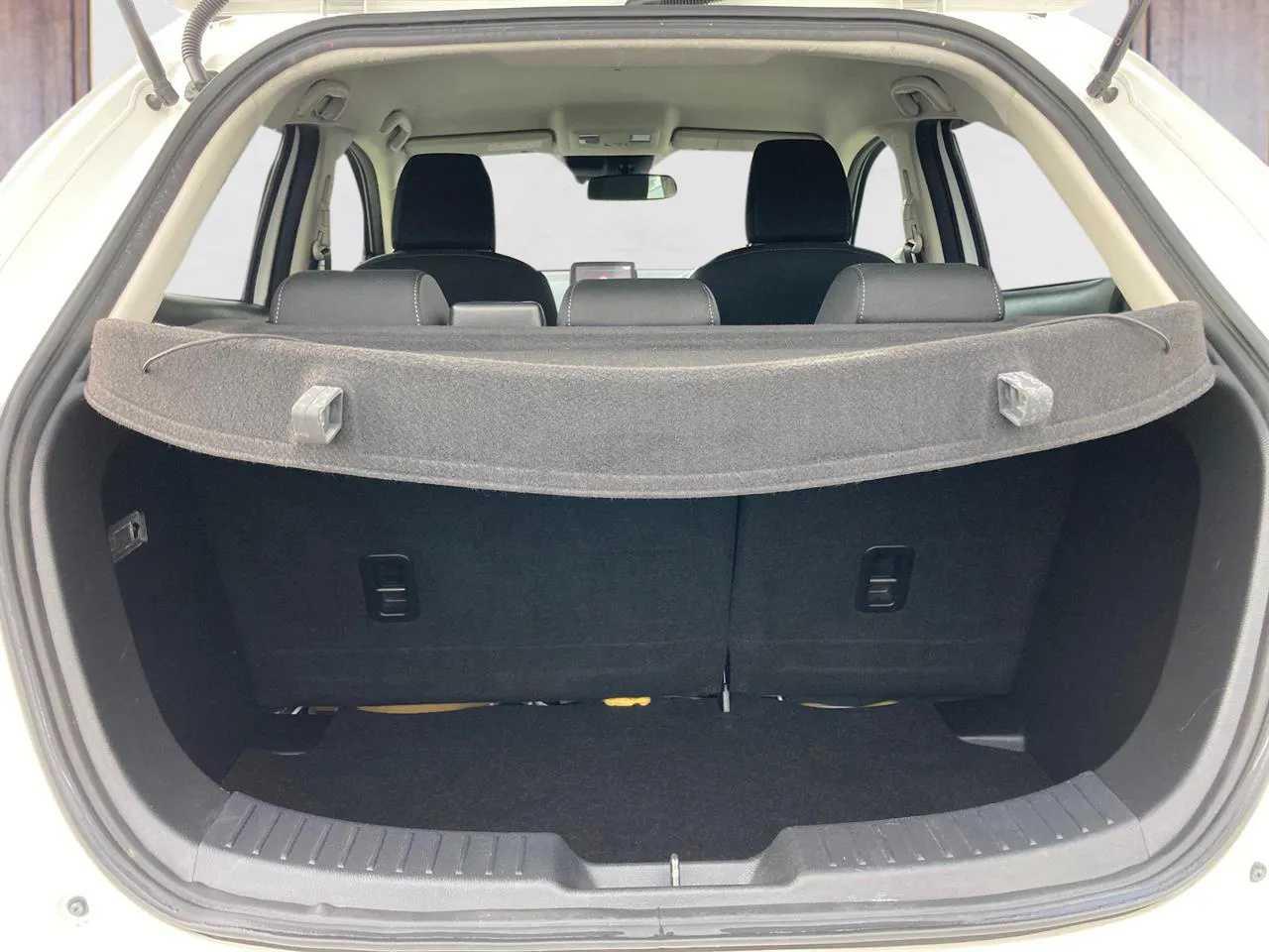 2016 Mazda Demio thumbnail