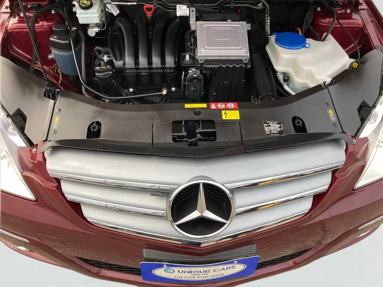 2011 Mercedes-Benz B180 thumbnail
