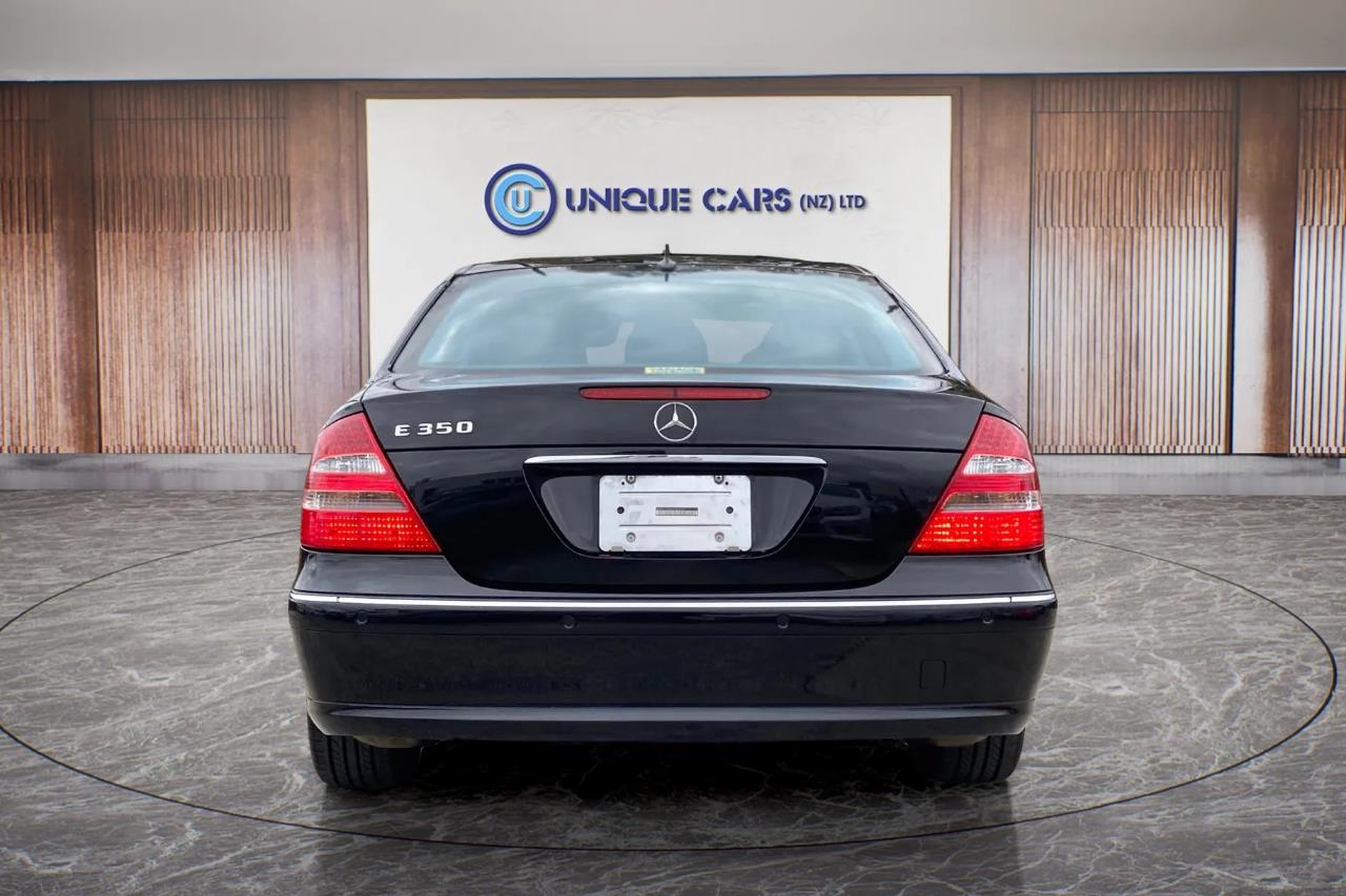 2006 Mercedes-Benz E350 thumbnail
