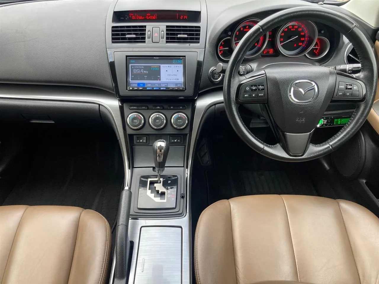 2011 Mazda Atenza thumbnail