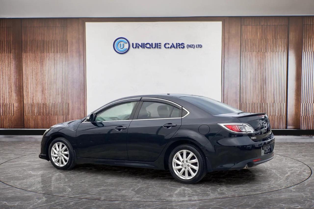 2011 Mazda Atenza thumbnail