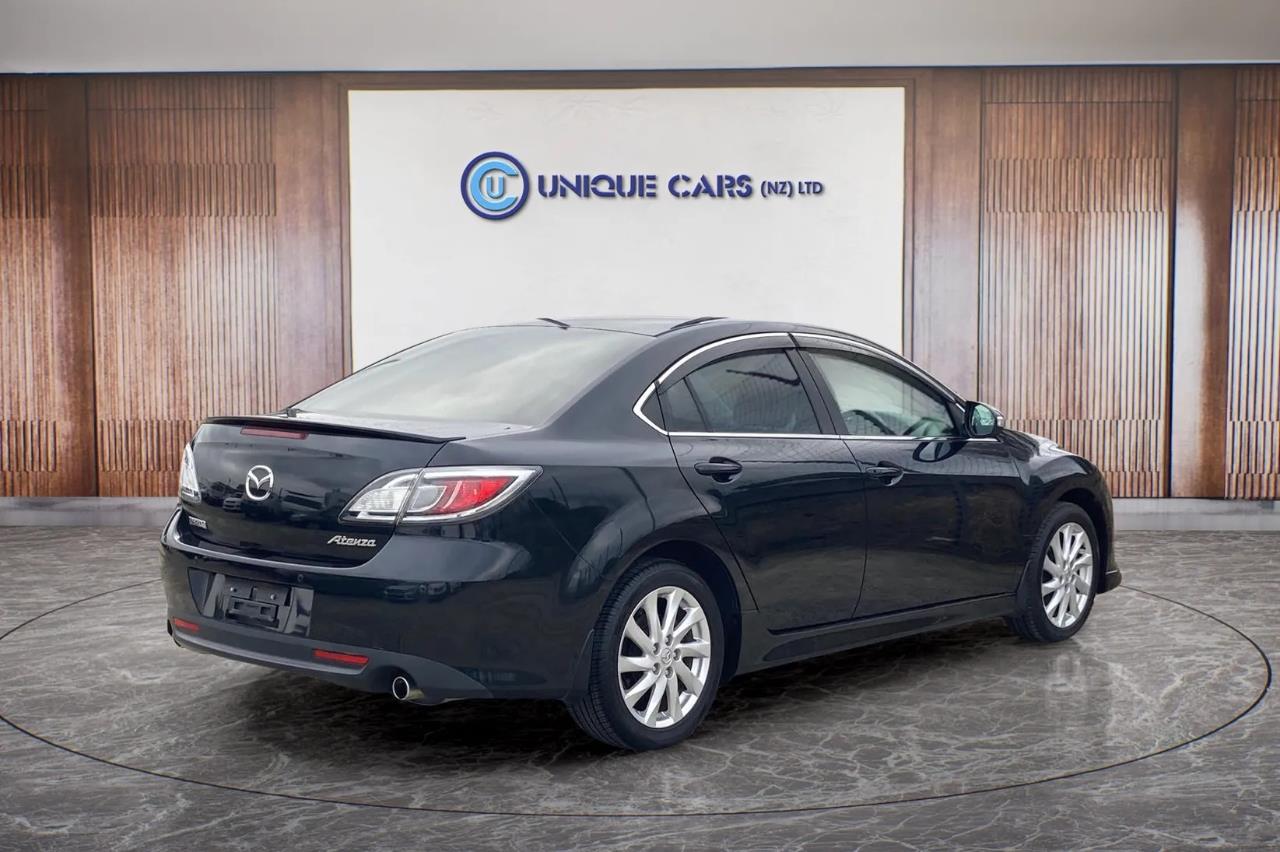 2011 Mazda Atenza thumbnail