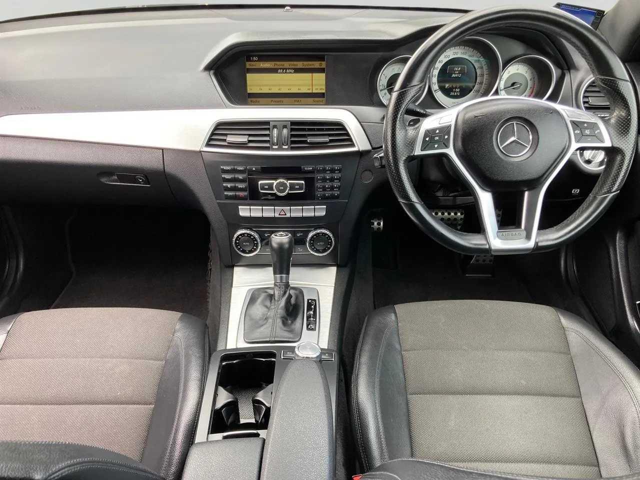 2012 Mercedes-Benz C250 thumbnail
