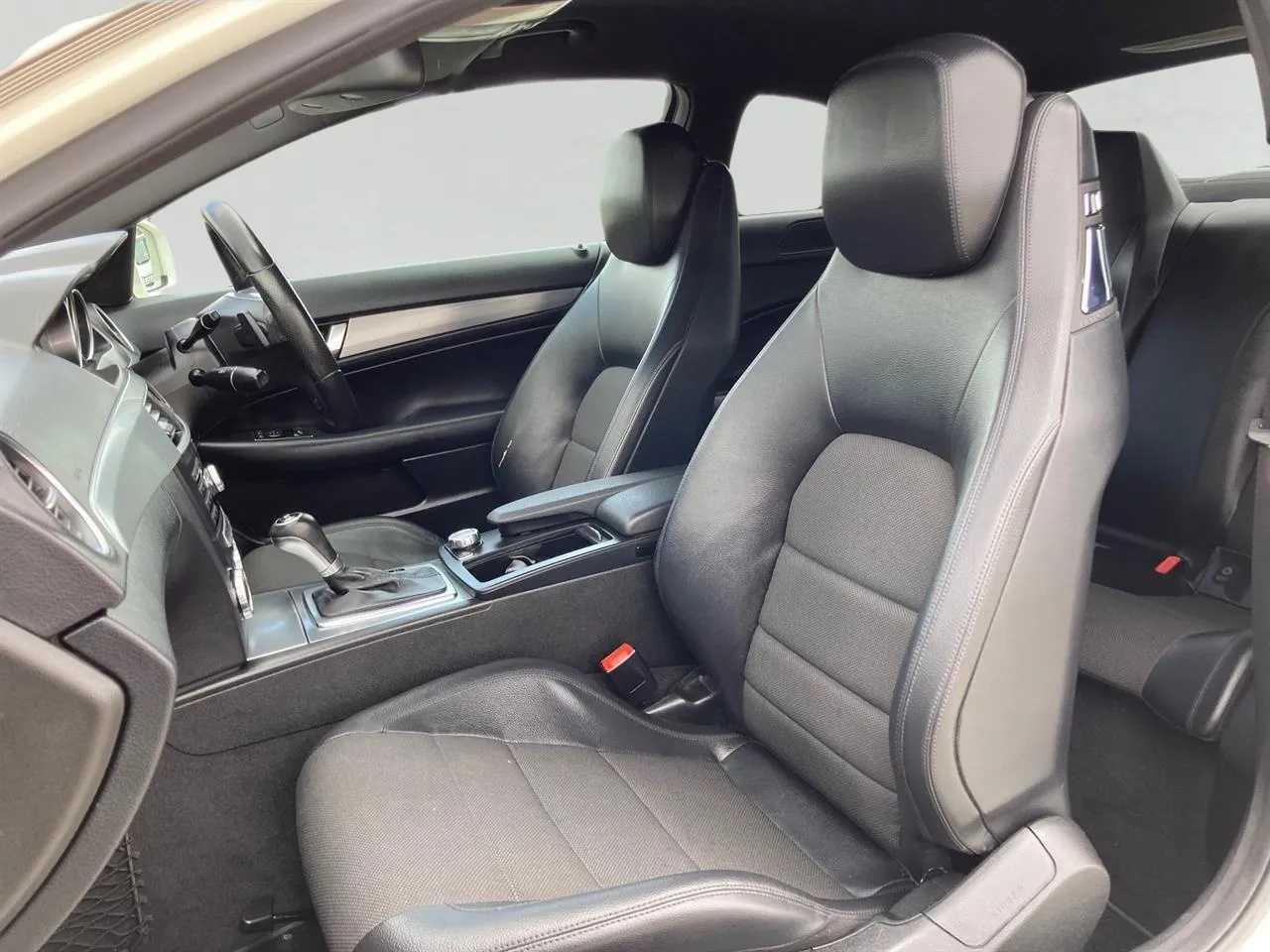 2012 Mercedes-Benz C250 thumbnail