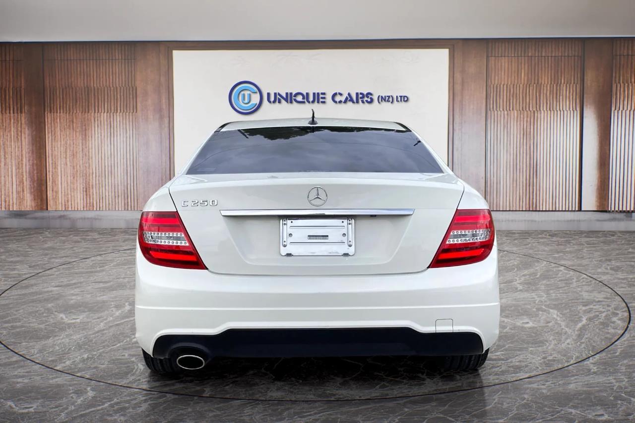 2012 Mercedes-Benz C250 thumbnail