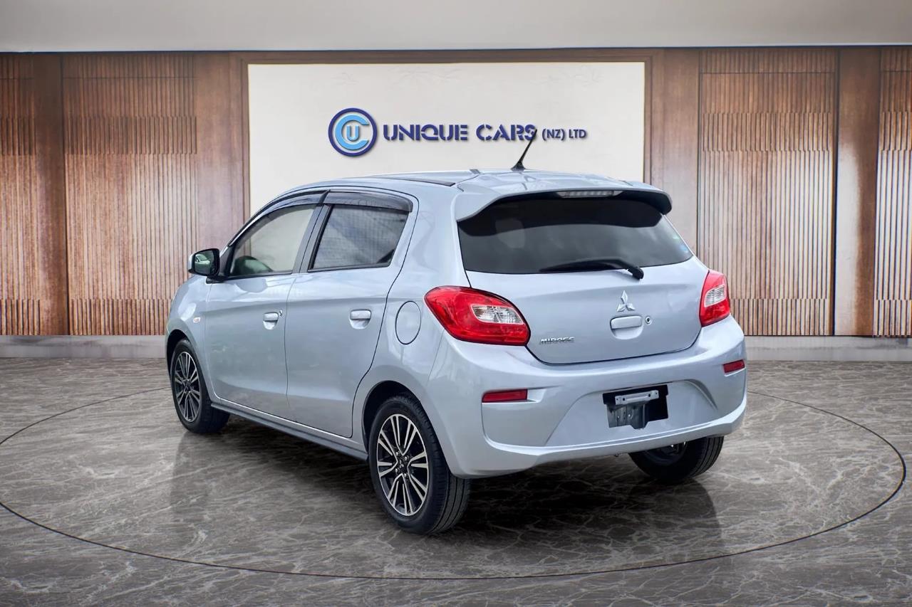 2018 Mitsubishi Mirage thumbnail
