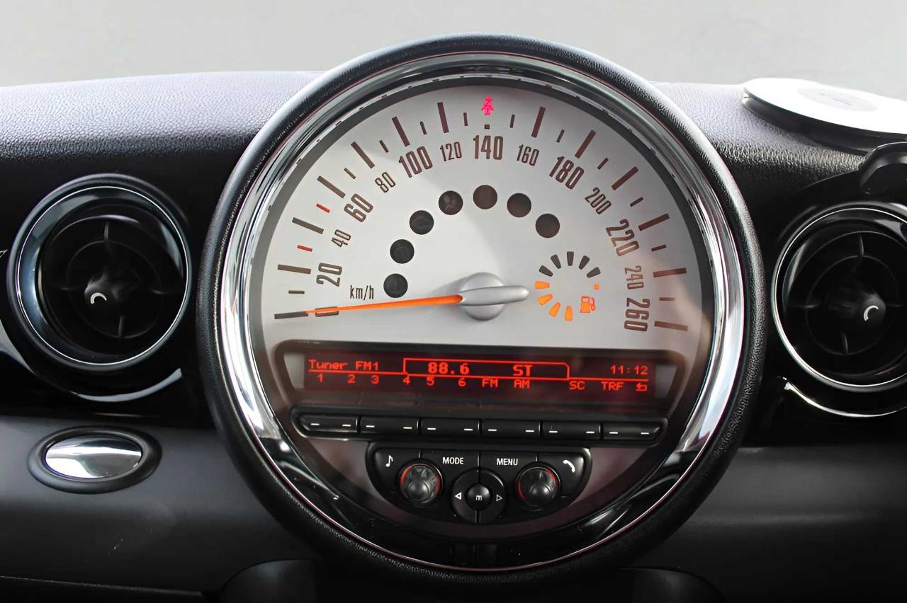 2011 BMW Mini thumbnail
